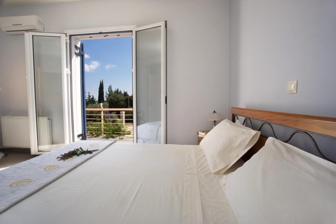 Anatoli Villa Agia Efimia Bagian luar foto